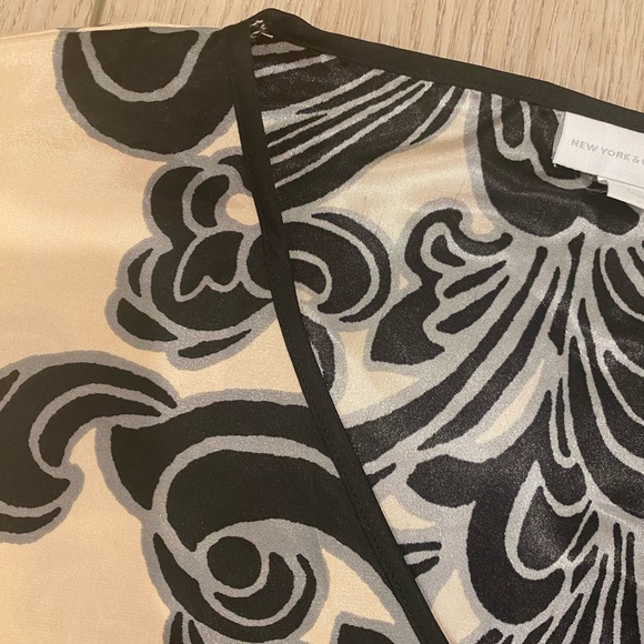 NY & Company satin tunic, M - Picture 4 of 6